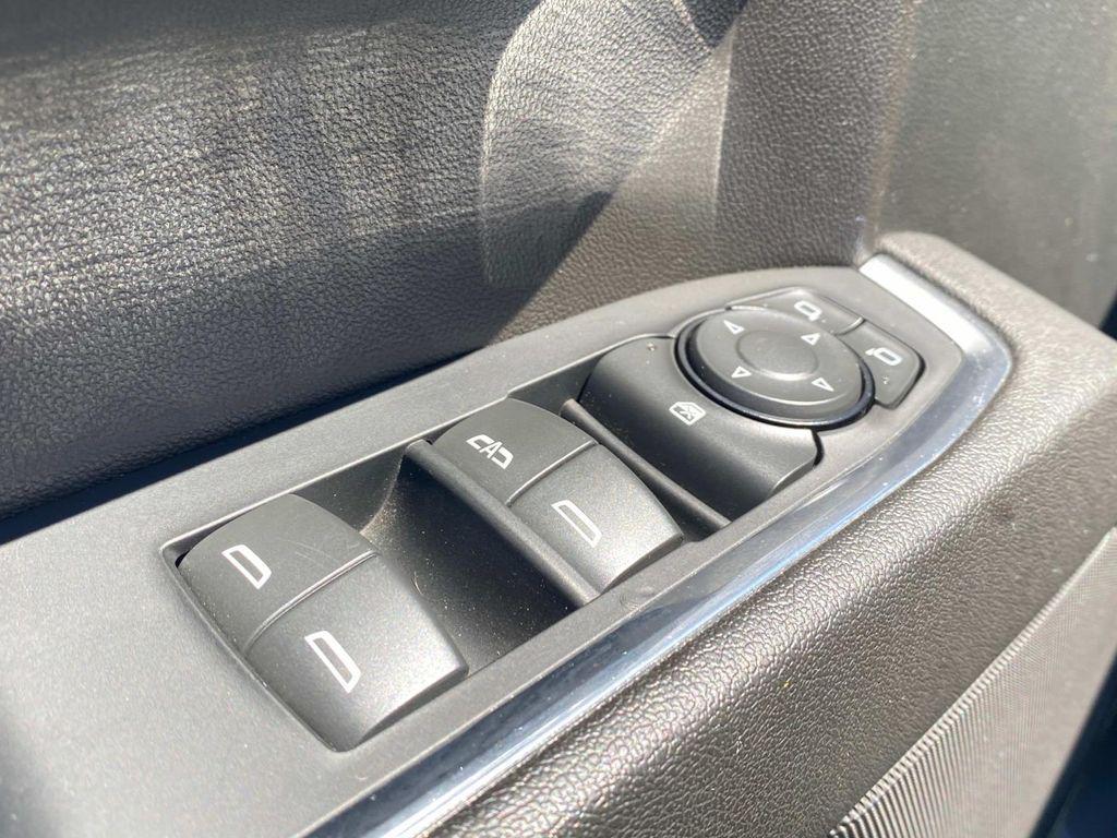 used 2023 Chevrolet Silverado 1500 car, priced at $34,290