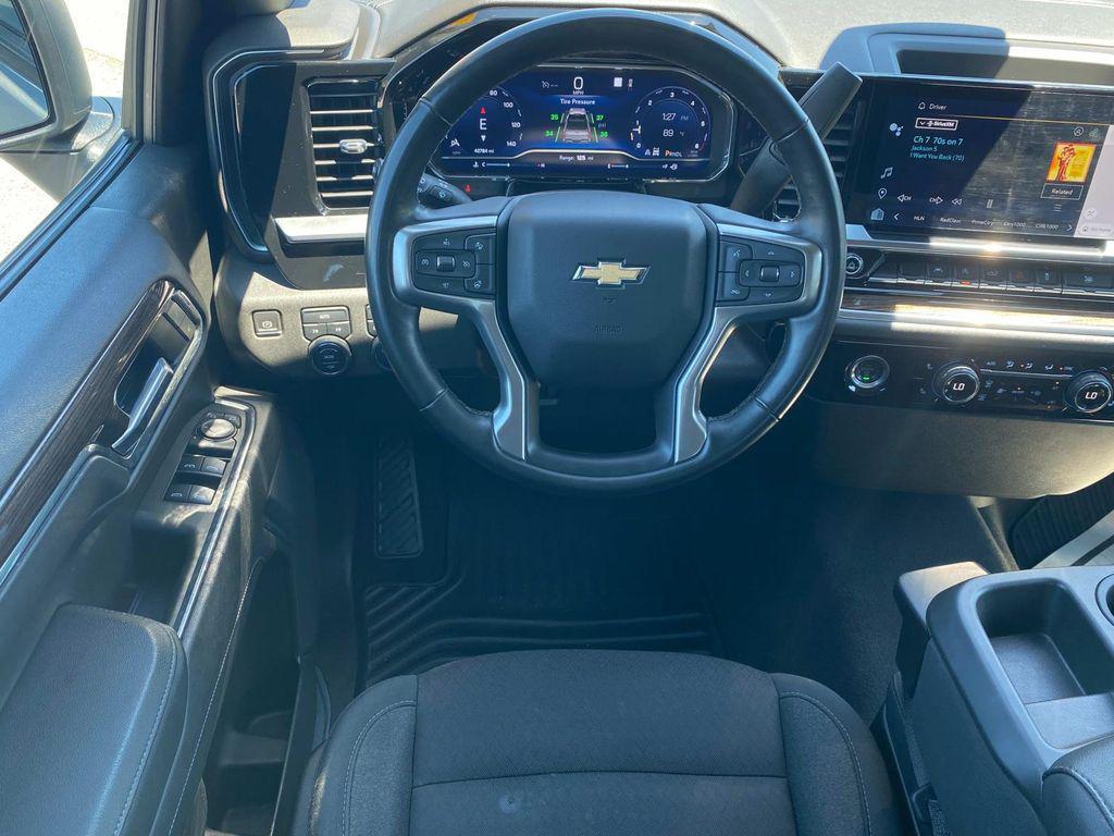 used 2023 Chevrolet Silverado 1500 car, priced at $34,290