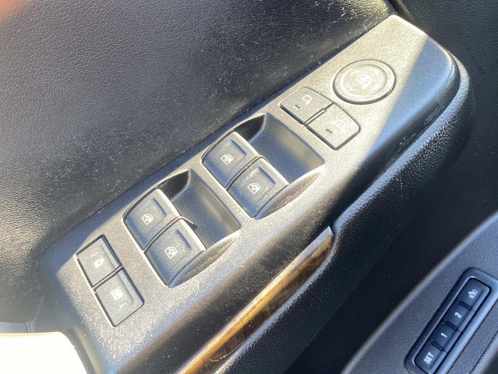 used 2016 Chevrolet Suburban car, priced at $17,790