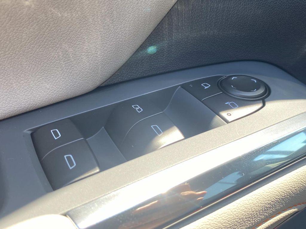 new 2026 Chevrolet Traverse car, priced at $42,924