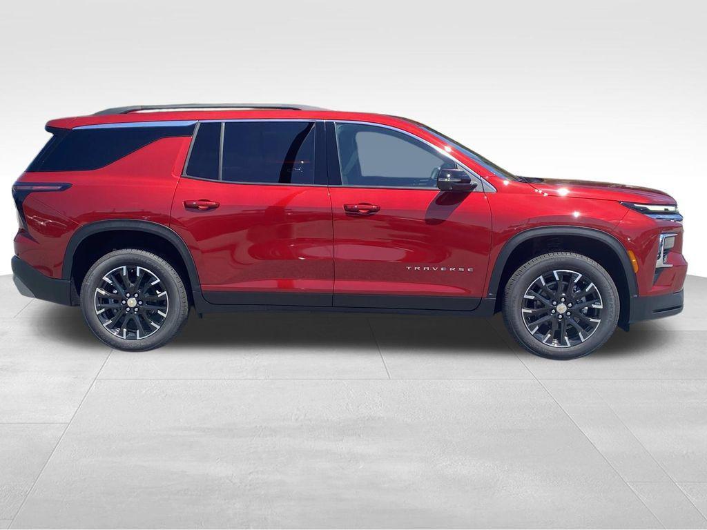 new 2026 Chevrolet Traverse car, priced at $42,924