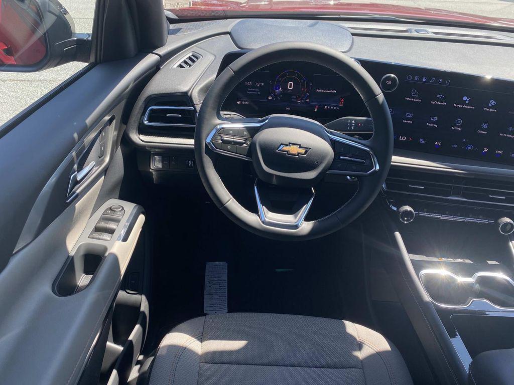 new 2026 Chevrolet Traverse car, priced at $42,924
