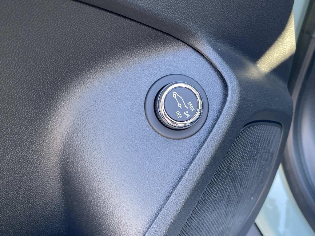 new 2026 Chevrolet TrailBlazer car, priced at $27,801