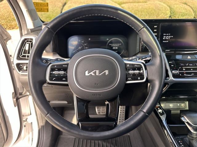 used 2022 Kia Sorento car, priced at $28,090