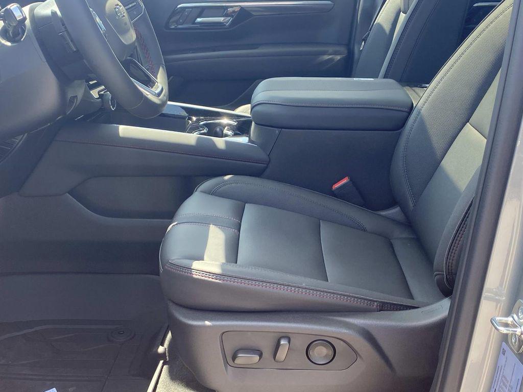 new 2025 Chevrolet Suburban car, priced at $72,990