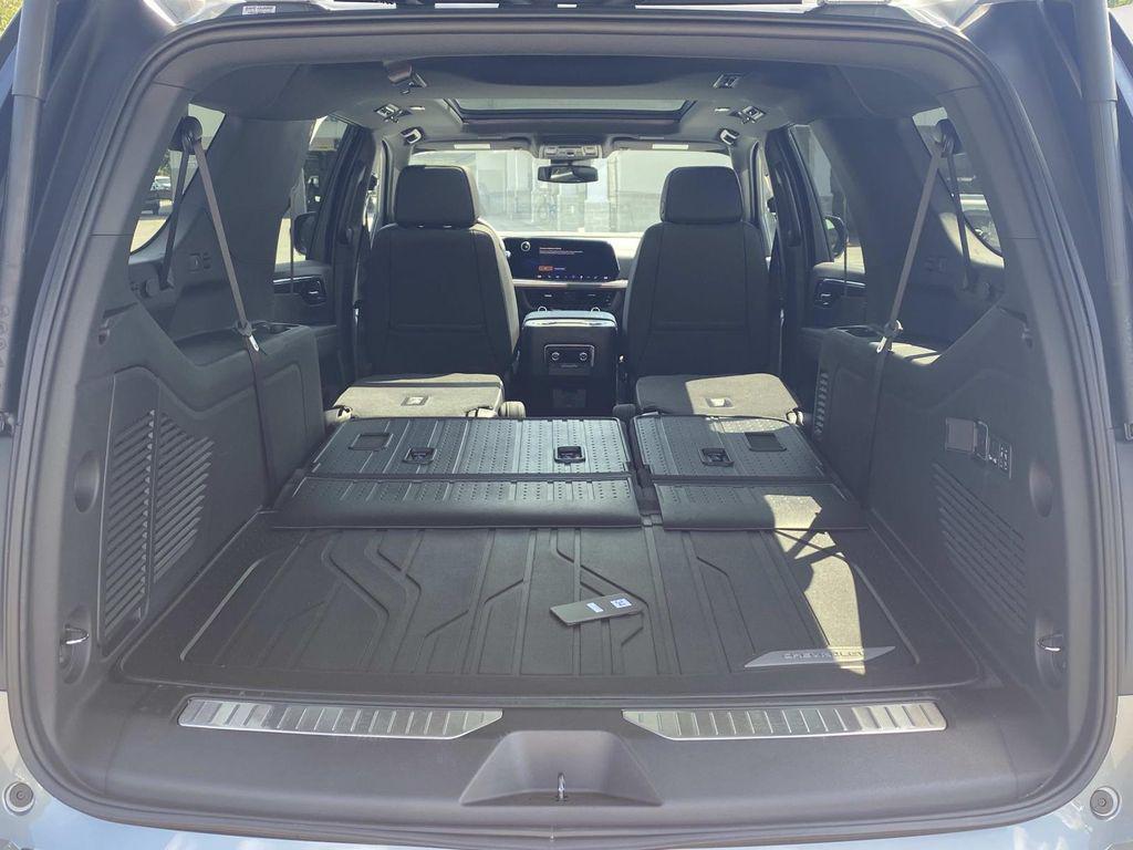 new 2025 Chevrolet Suburban car, priced at $72,990