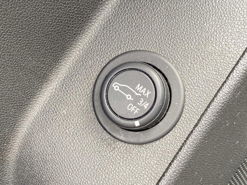 used 2022 Chevrolet Equinox car, priced at $18,490