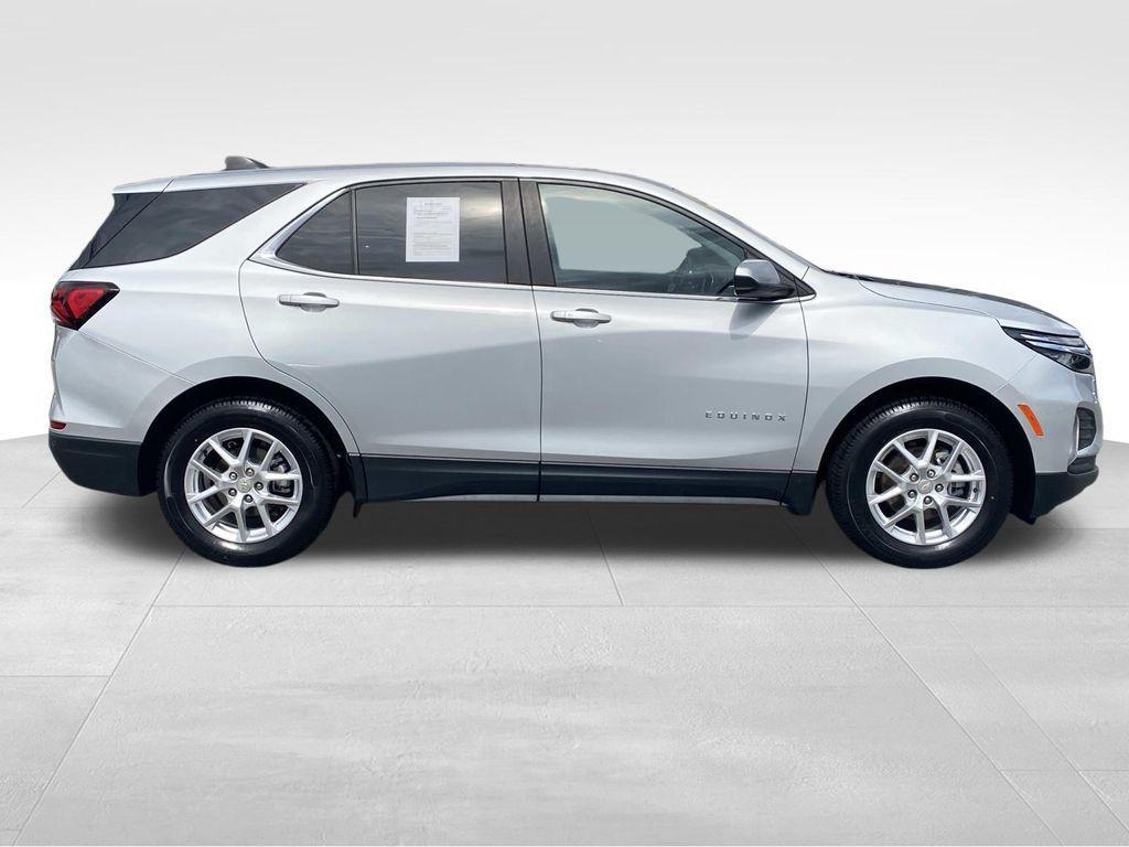 used 2022 Chevrolet Equinox car, priced at $18,490