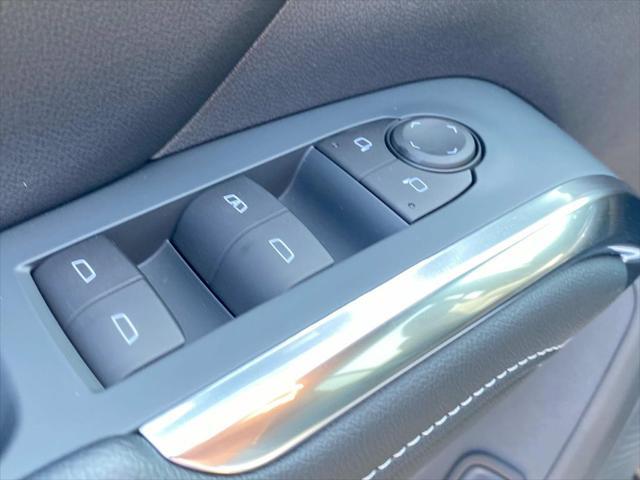 new 2025 Chevrolet Traverse car, priced at $40,507