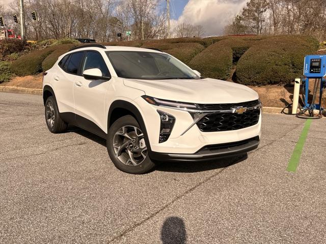 new 2025 Chevrolet Trax car, priced at $24,399