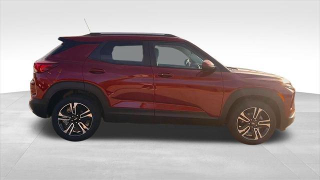 new 2025 Chevrolet TrailBlazer car, priced at $27,550