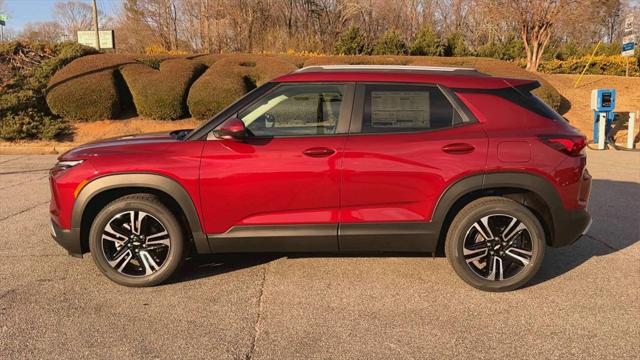 new 2025 Chevrolet TrailBlazer car, priced at $28,463