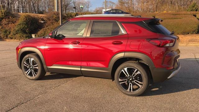 new 2025 Chevrolet TrailBlazer car, priced at $28,463