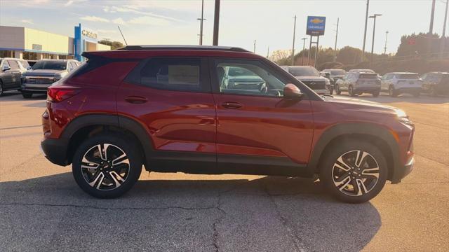 new 2025 Chevrolet TrailBlazer car, priced at $28,463