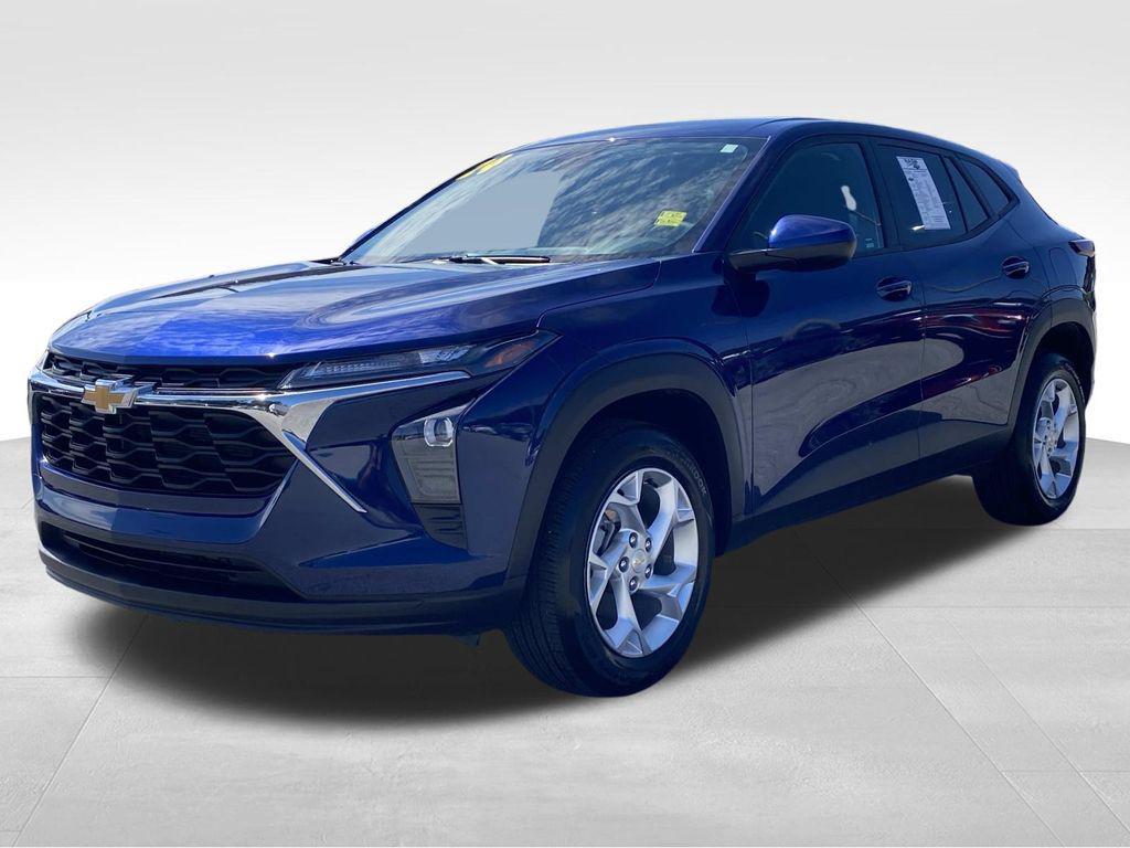 used 2024 Chevrolet Trax car, priced at $21,290
