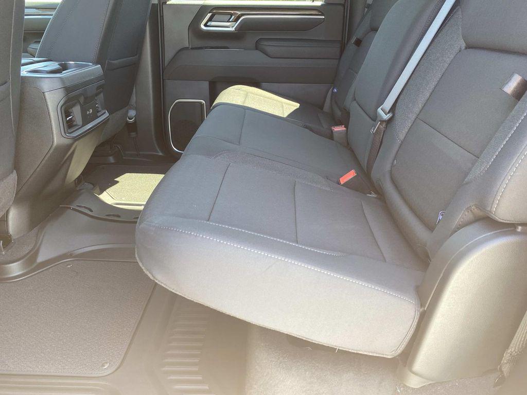new 2025 Chevrolet Silverado 2500 car, priced at $70,680