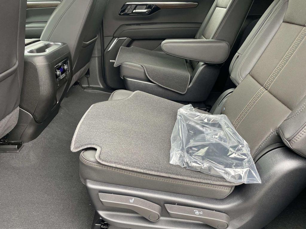 new 2025 Chevrolet Suburban car, priced at $84,388