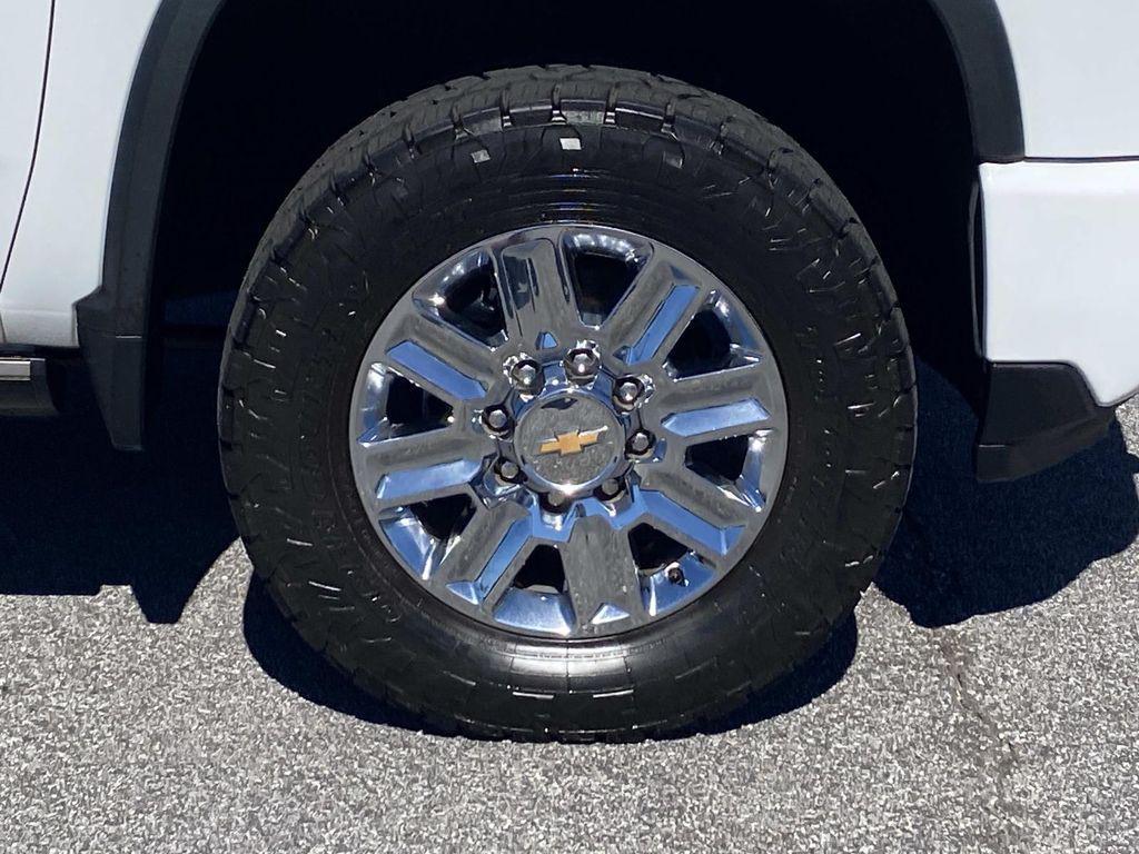 used 2024 Chevrolet Silverado 2500 car, priced at $61,490