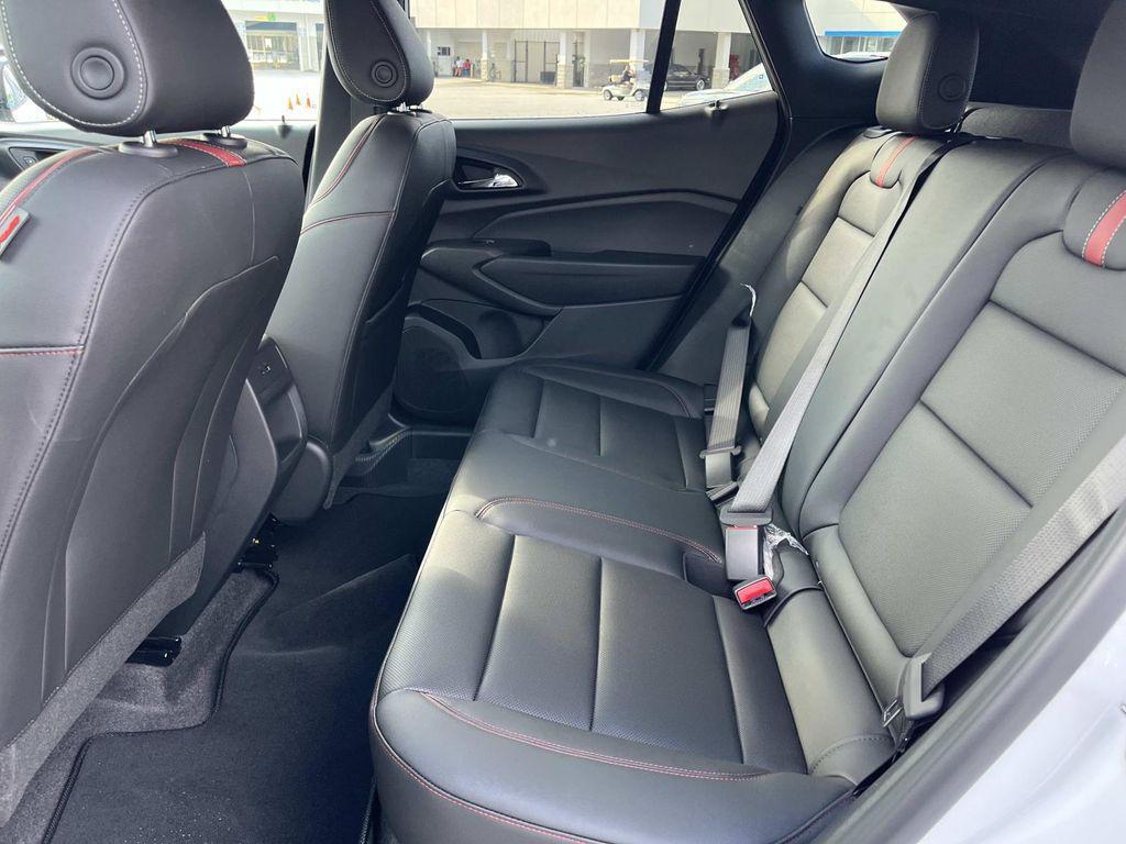 new 2025 Chevrolet Trax car, priced at $25,222