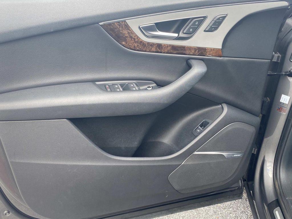 used 2018 Audi Q7 car, priced at $12,490