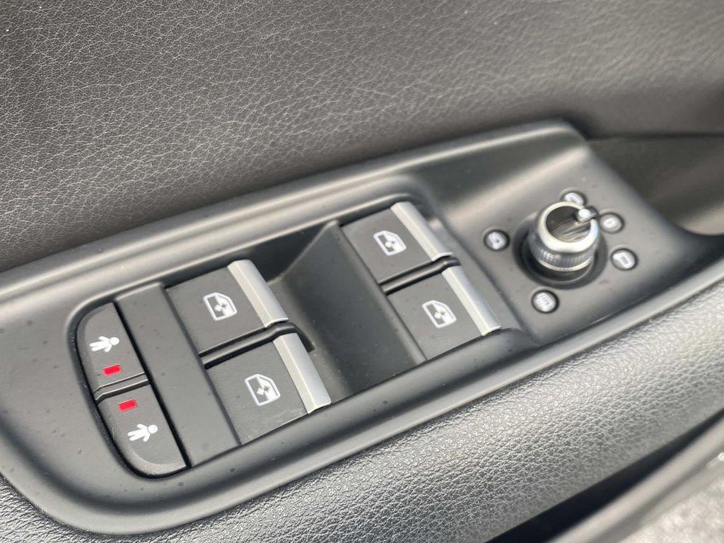 used 2018 Audi Q7 car, priced at $12,490