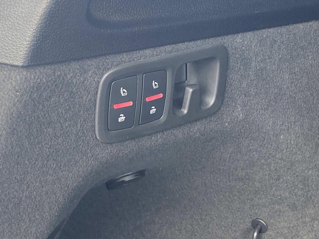 used 2018 Audi Q7 car, priced at $12,490