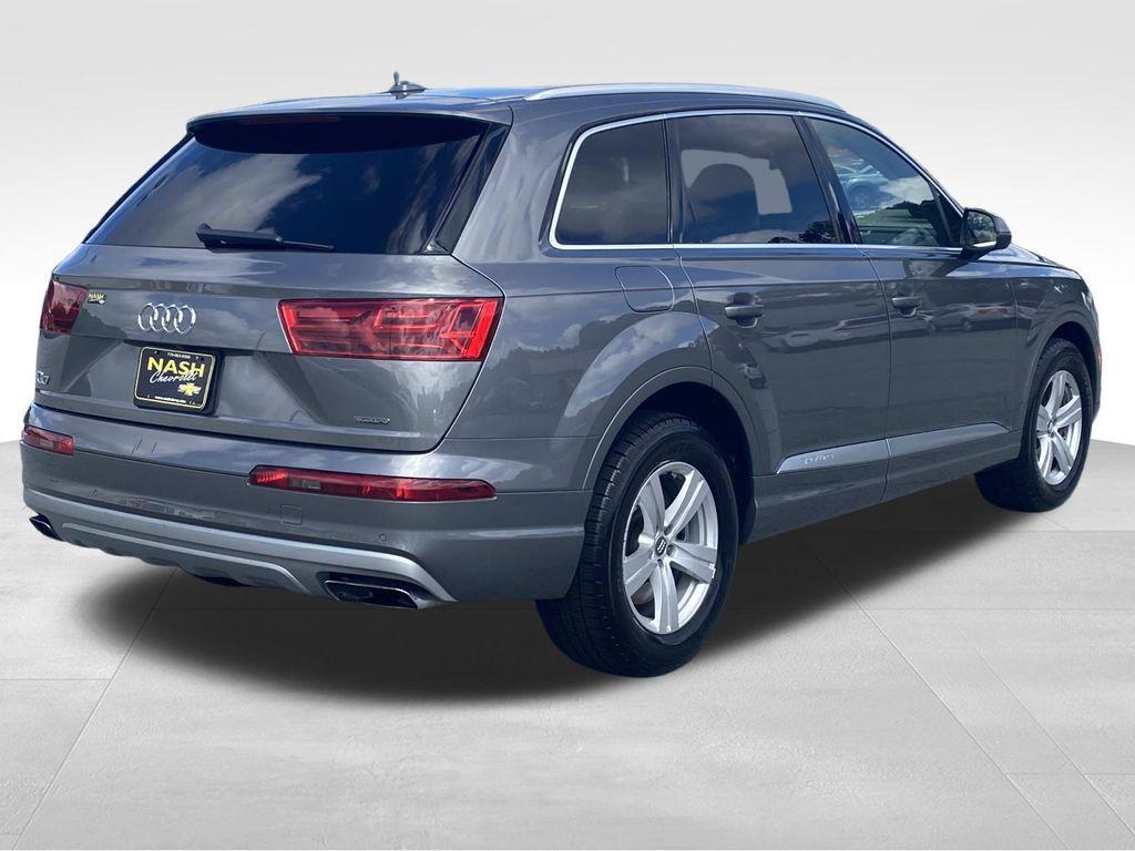 used 2018 Audi Q7 car, priced at $12,490