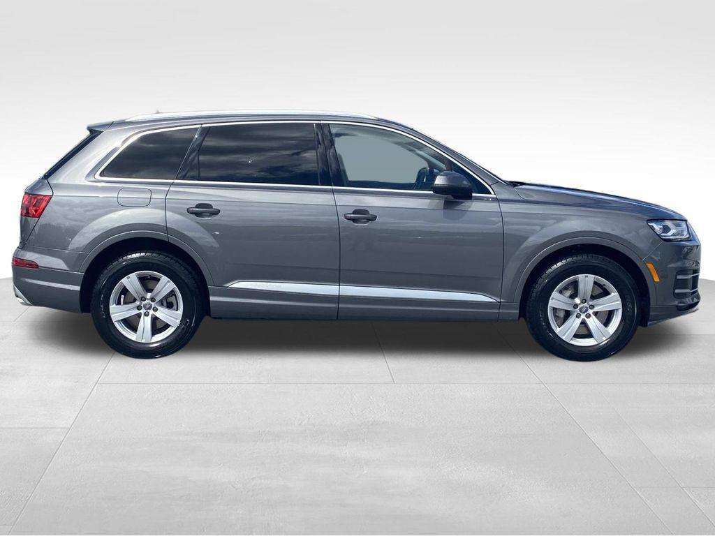 used 2018 Audi Q7 car, priced at $12,490
