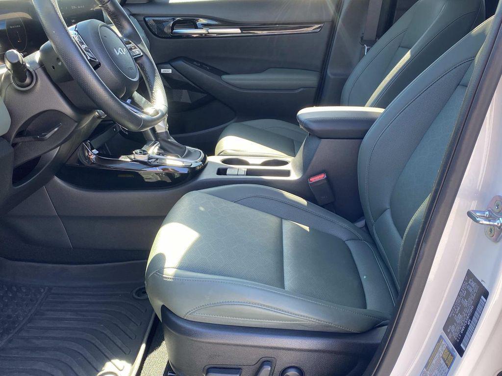 used 2024 Kia Seltos car, priced at $24,990
