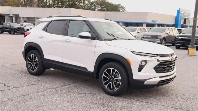 new 2025 Chevrolet TrailBlazer car, priced at $25,488