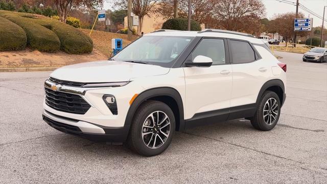 new 2025 Chevrolet TrailBlazer car, priced at $25,488