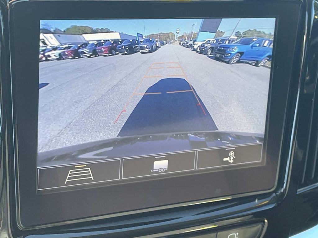 used 2021 Chevrolet Traverse car, priced at $23,790