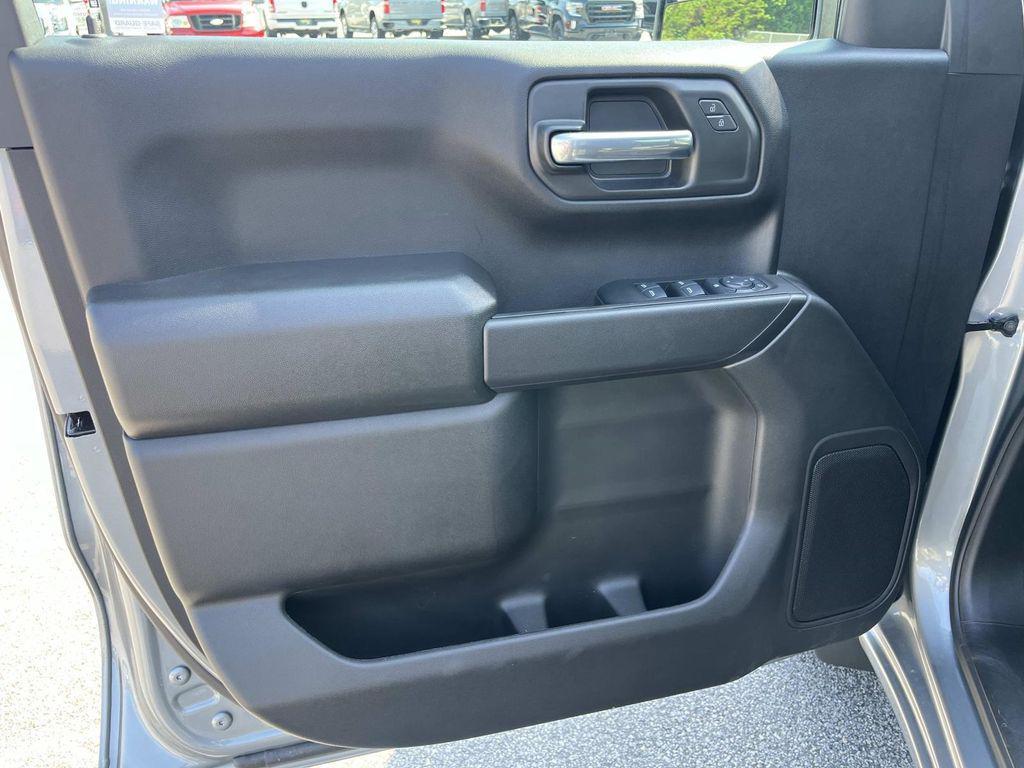 new 2025 Chevrolet Silverado 1500 car, priced at $41,500