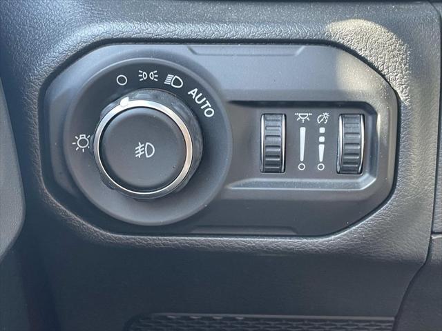 used 2021 Jeep Wrangler Unlimited car, priced at $30,190