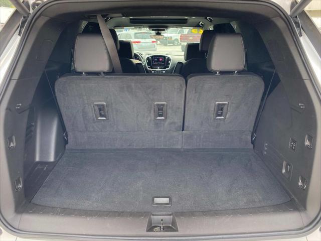 used 2023 Chevrolet Traverse car, priced at $32,990