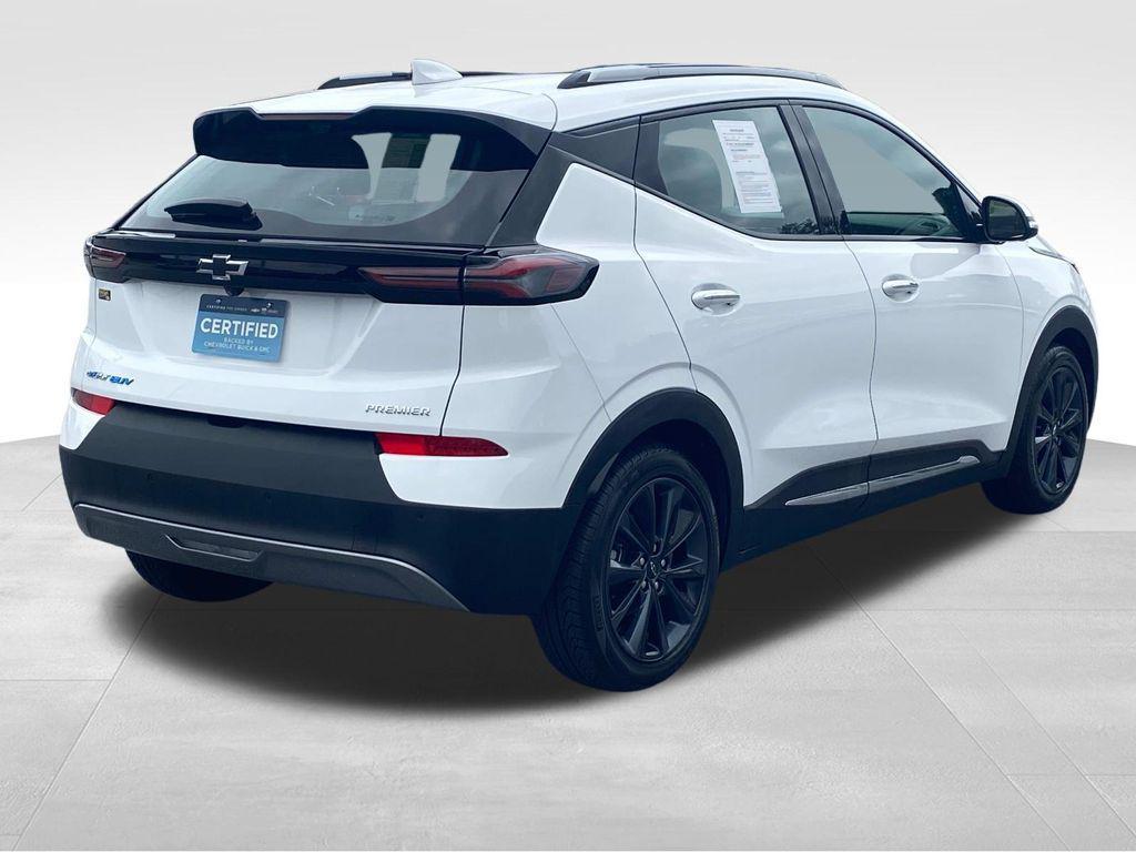 used 2022 Chevrolet Bolt EUV car, priced at $24,390