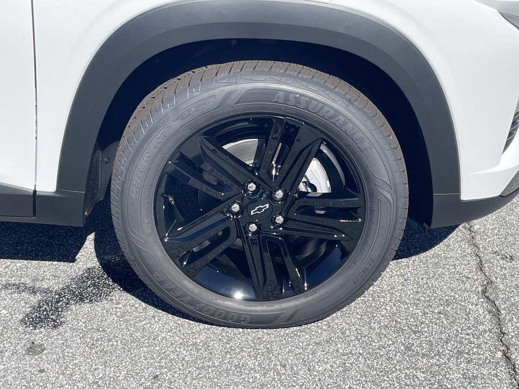 new 2026 Chevrolet Trax car, priced at $27,817