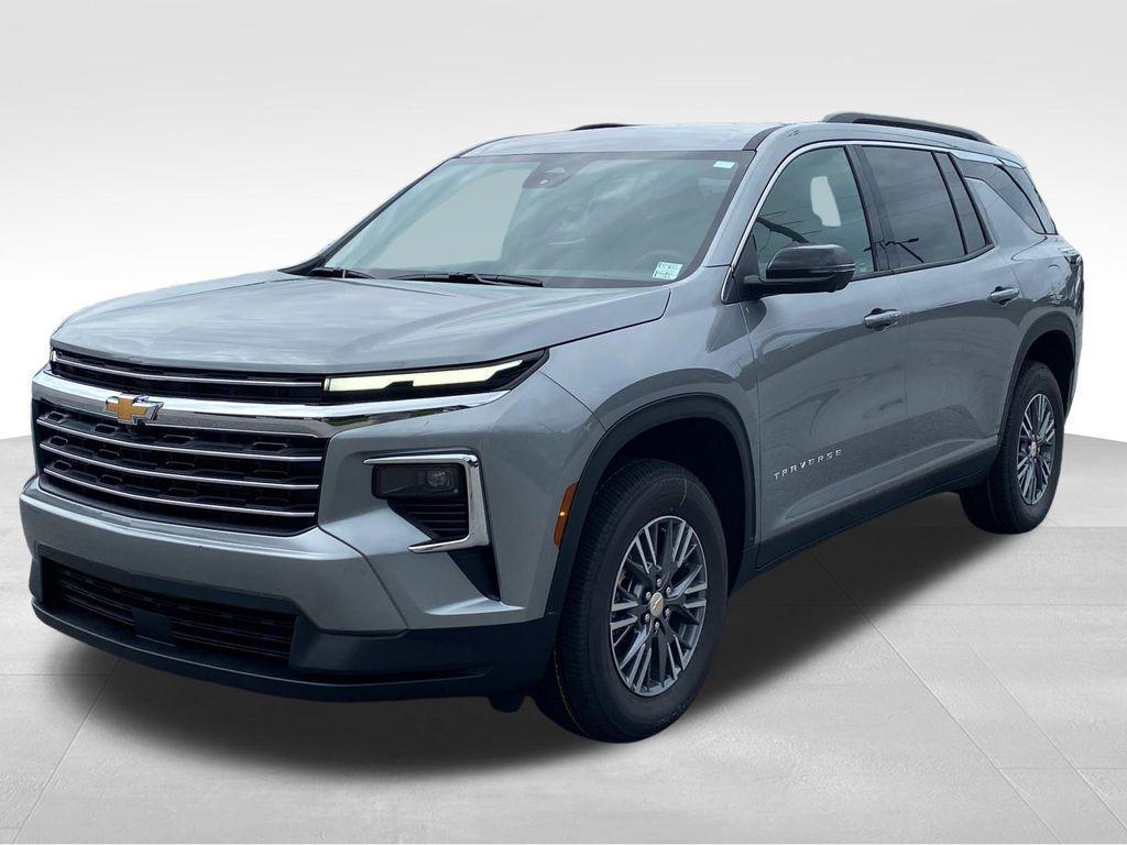 new 2026 Chevrolet Traverse car, priced at $43,053