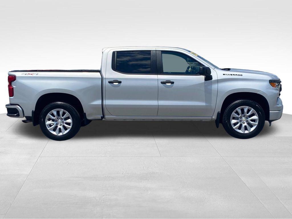 used 2022 Chevrolet Silverado 1500 car, priced at $31,490