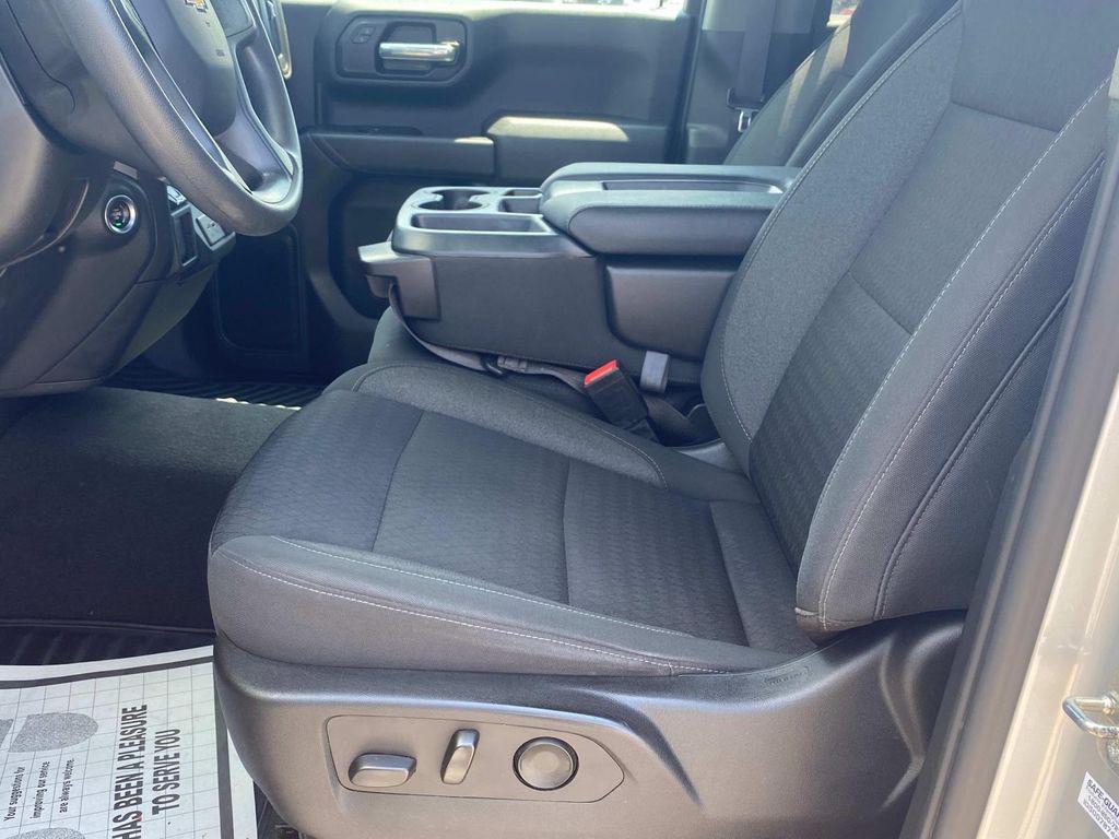 used 2022 Chevrolet Silverado 1500 car, priced at $31,490
