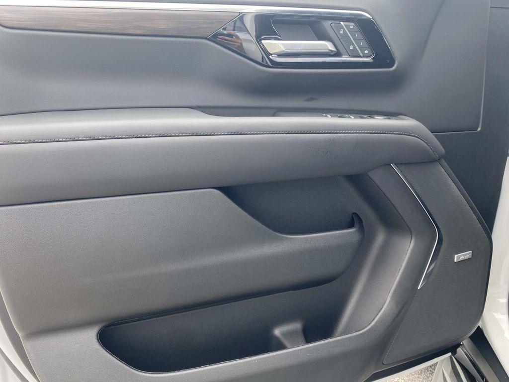 new 2026 Chevrolet Tahoe car, priced at $68,618