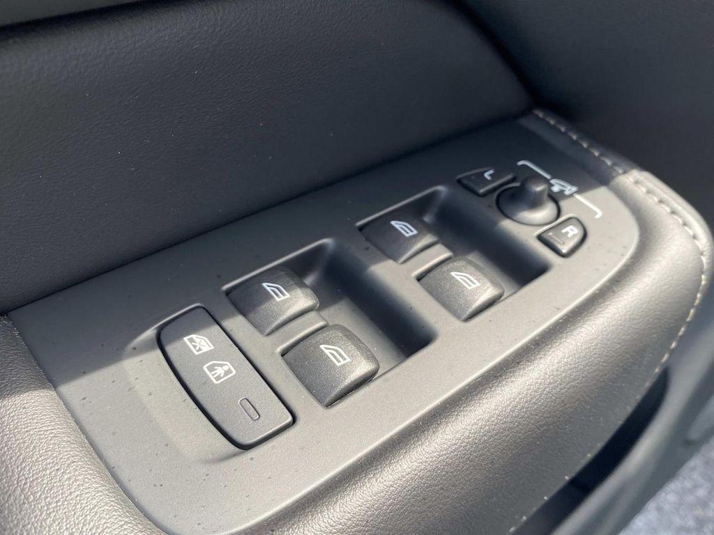 used 2021 Volvo XC60 car, priced at $24,290