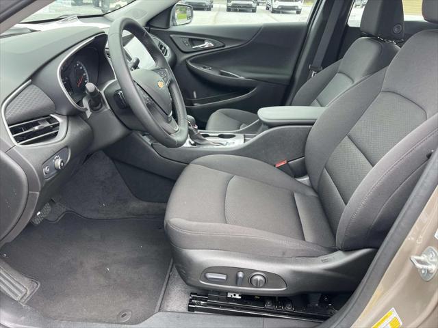 new 2025 Chevrolet Malibu car, priced at $25,421