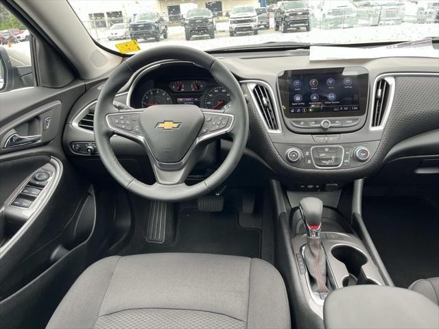new 2025 Chevrolet Malibu car, priced at $25,421