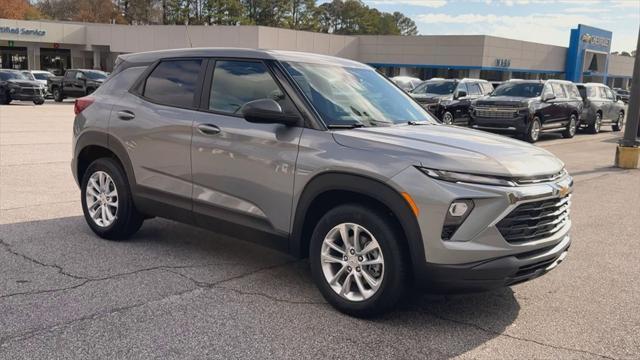 new 2025 Chevrolet TrailBlazer car, priced at $24,807