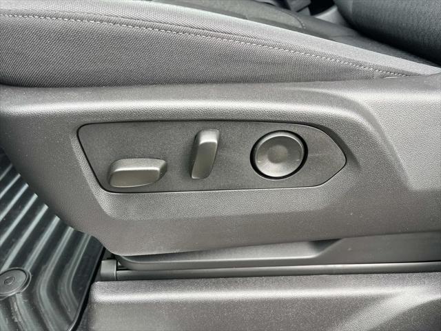new 2025 Chevrolet Silverado 1500 car, priced at $45,732