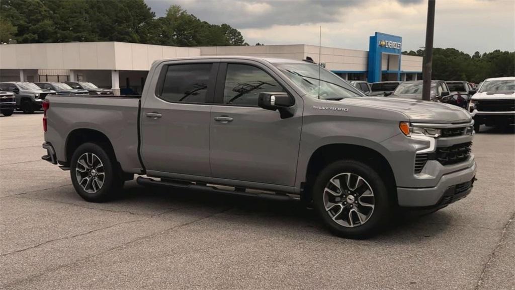 new 2024 Chevrolet Silverado 1500 car, priced at $49,874