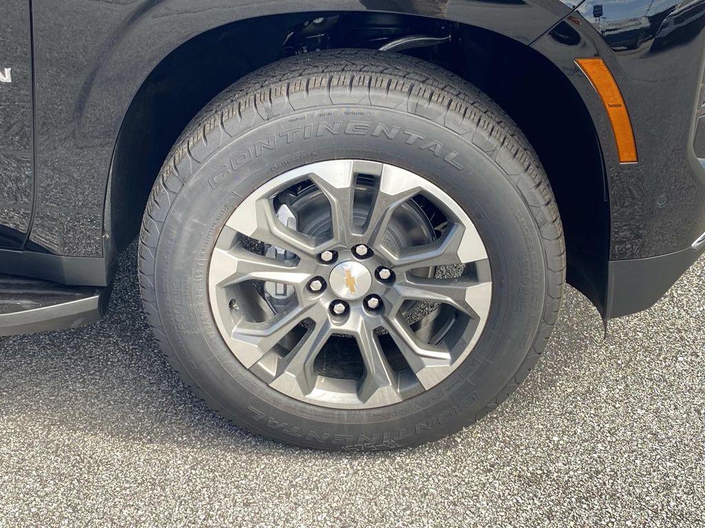 new 2026 Chevrolet Suburban car, priced at $70,951