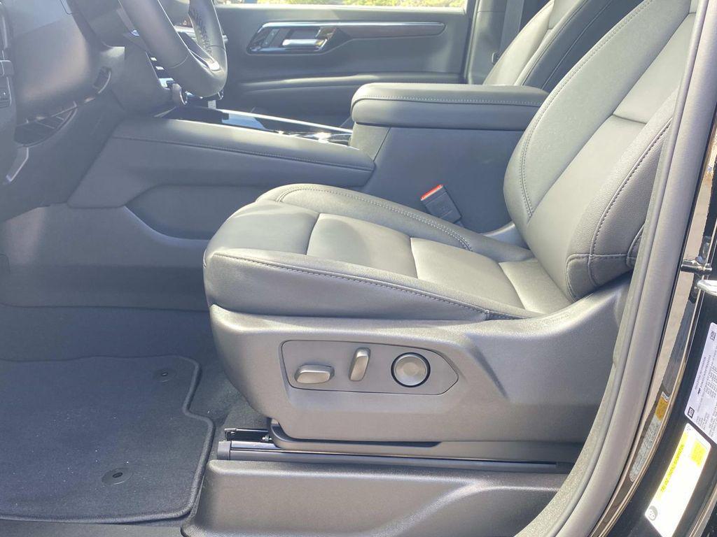 new 2026 Chevrolet Suburban car, priced at $70,951
