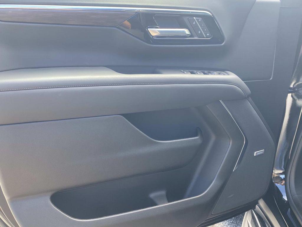 new 2026 Chevrolet Suburban car, priced at $70,951